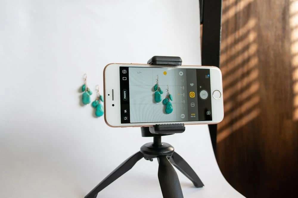 tripod for jewelry photography at home